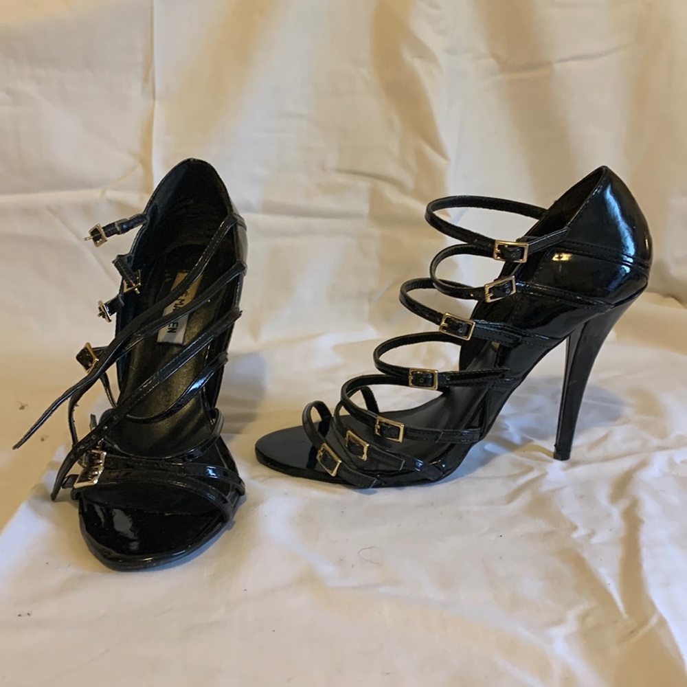 Steve Madden strappy sandals
